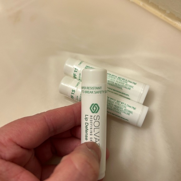 SOLVADERM Lip Defense SPF 15 Lip Balm BUNDLE OF 3 - Picture 4 of 4